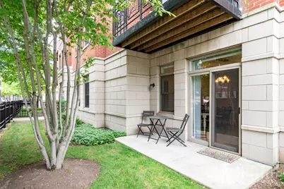 757 W 14th Street #1B, Chicago, IL 60607 - Photo 3