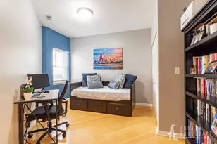 757 W 14th St, Chicago, IL 60607 - Photo 13