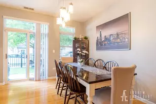 757 W 14th St, Chicago, IL 60607 - Photo 7