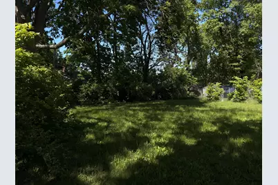 911 W Front Street, Bloomington, IL 61701 - Photo 5