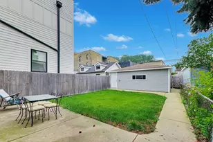 4219 N Albany Ave, Chicago, IL 60618 - Photo 35
