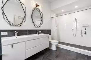 2312 W Charleston St, Chicago, IL 60647 - Photo 17