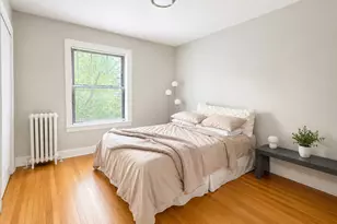 2348 W Addison St, Chicago, IL 60618 - Photo 5