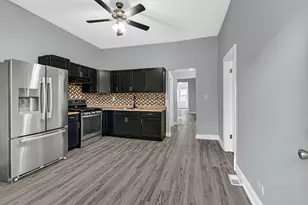 7349 S Evans Ave, Chicago, IL 60619 - Photo 9