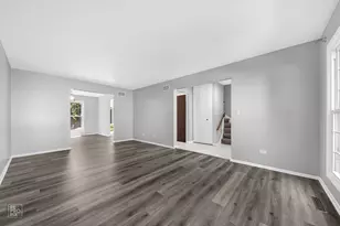 855 Garfield Ave, Libertyville, IL 60048 - Photo 3