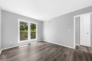 855 Garfield Ave, Libertyville, IL 60048 - Photo 11