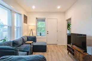 3639 W Iowa St, Chicago, IL 60651 - Photo 3