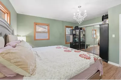 9035 Austin Avenue, Morton Grove, IL 60053 - Photo 13