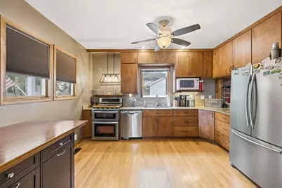 211 N Maple Street, Grant Park, IL 60940 - Photo 7