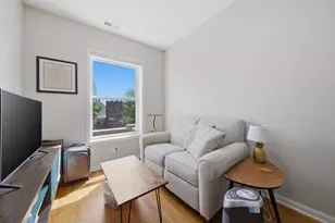 4916 W Hutchinson St, Chicago, IL 60641 - Photo 11