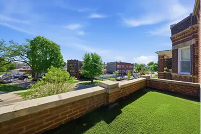 4916 W Hutchinson Street, Chicago, IL 60641 - Photo 3