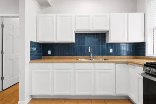 4916 W Hutchinson St, Chicago, IL 60641 - Photo 5
