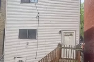 1542 W Thomas St, Chicago, IL 60642 - Photo 15