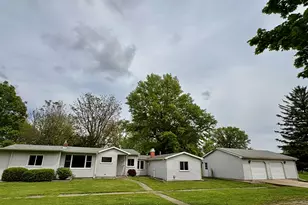 101 S Sheridan St, Lostant, IL 61334 - Photo 19