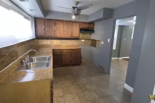 6759 S Calumet Ave, Chicago, IL 60637 - Photo 9