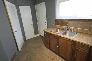 6759 S Calumet Ave, Chicago, IL 60637 - Photo 11