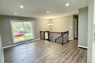 513 N Illinois Ave, Kankakee, IL 60901 - Photo 3