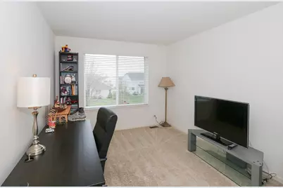 1110 Waterfront Lane, Pingree Grove, IL 60140 - Photo 27