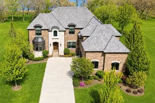 1744 Lake Charles Dr, Vernon Hills, IL 60061 - Photo 3