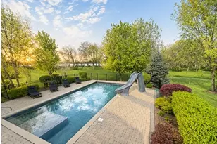 1744 Lake Charles Dr, Vernon Hills, IL 60061 - Photo 27
