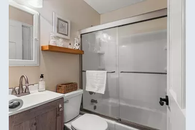 1106 Holiday Drive, Champaign, IL 61821 - Photo 21