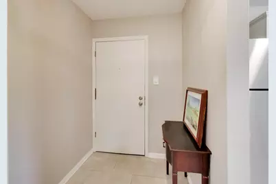 2640 N Windsor Drive #103, Arlington Heights, IL 60004 - Photo 5