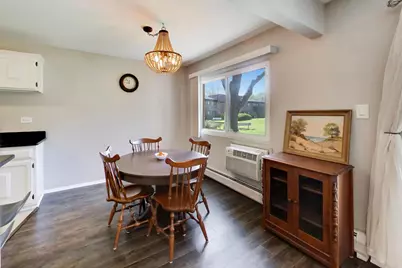 2640 N Windsor Drive #103, Arlington Heights, IL 60004 - Photo 9