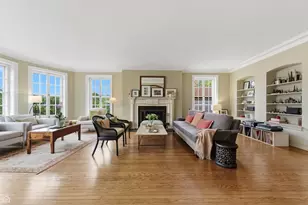 2060 W Farwell Ave, Chicago, IL 60645 - Photo 3