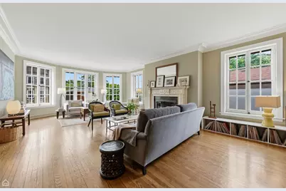 2060 W Farwell Avenue #2, Chicago, IL 60645 - Photo 5