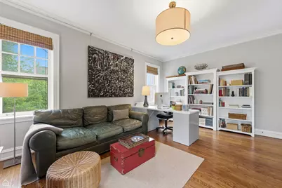 2060 W Farwell Avenue #2, Chicago, IL 60645 - Photo 21