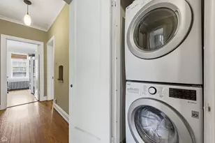 2060 W Farwell Ave, Chicago, IL 60645 - Photo 27