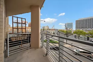 4350 N Broadway St, Chicago, IL 60613 - Photo 11