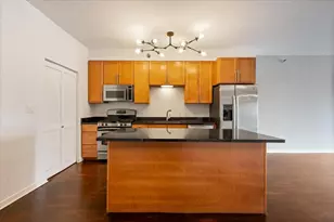 4350 N Broadway St, Chicago, IL 60613 - Photo 5