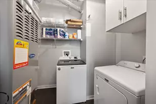 4350 N Broadway St, Chicago, IL 60613 - Photo 19