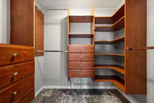 4350 N Broadway St, Chicago, IL 60613 - Photo 15
