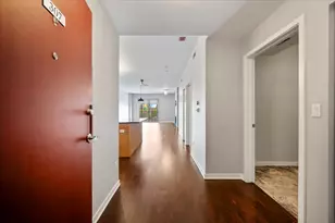 4350 N Broadway St, Chicago, IL 60613 - Photo 3