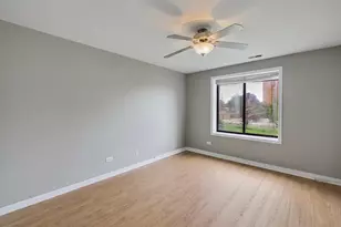 1747 W Crystal Ln, Mount Prospect, IL 60056 - Photo 23