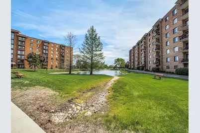 1747 W Crystal Lane #210, Mount Prospect, IL 60056 - Photo 33