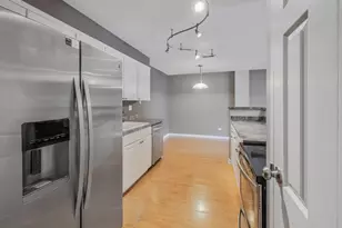 1747 W Crystal Ln, Mount Prospect, IL 60056 - Photo 17