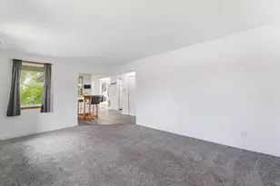 3537 N Lewis Ave, Beach Park, IL 60087 - Photo 7