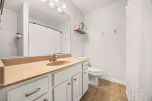 1603 Grove Ct, Lockport, IL 60441 - Photo 13