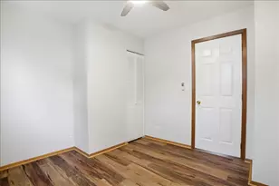 1707 Cherrywood Ln, Lindenhurst, IL 60046 - Photo 13