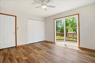 1707 Cherrywood Ln, Lindenhurst, IL 60046 - Photo 11