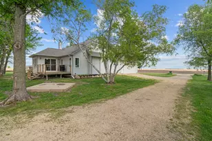 1765 Brooklyn Rd, Ashton, IL 61006 - Photo 37