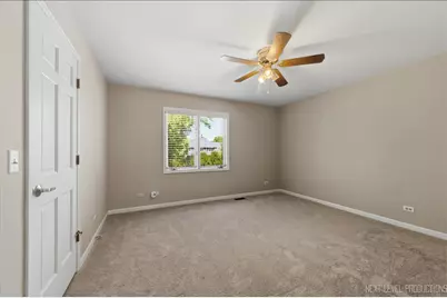 230 Persimmon Drive, Saint Charles, IL 60174 - Photo 35