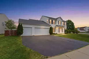 5313 Briarfield Ln, Lake in the Hills, IL 60156 - Photo 3