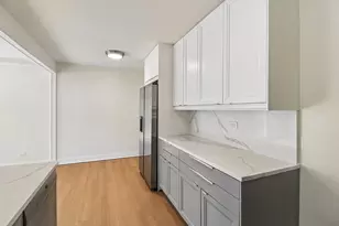 207 N Idlewild Ave, Mundelein, IL 60060 - Photo 11