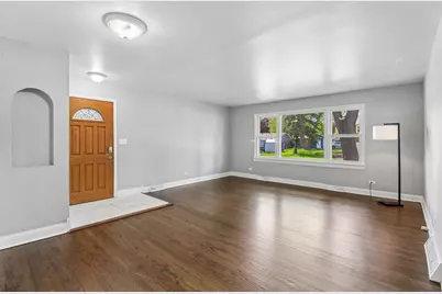 207 N Idlewild Avenue, Mundelein, IL 60060 - Photo 5