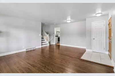 207 N Idlewild Avenue, Mundelein, IL 60060 - Photo 7