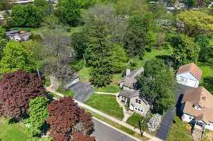 183 Lincoln Pkwy, Crystal Lake, IL 60014 - Photo 11